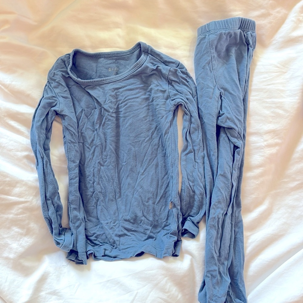 Kyte gray blue size 2 pajamas